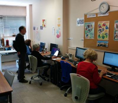 Salle de cours informatique